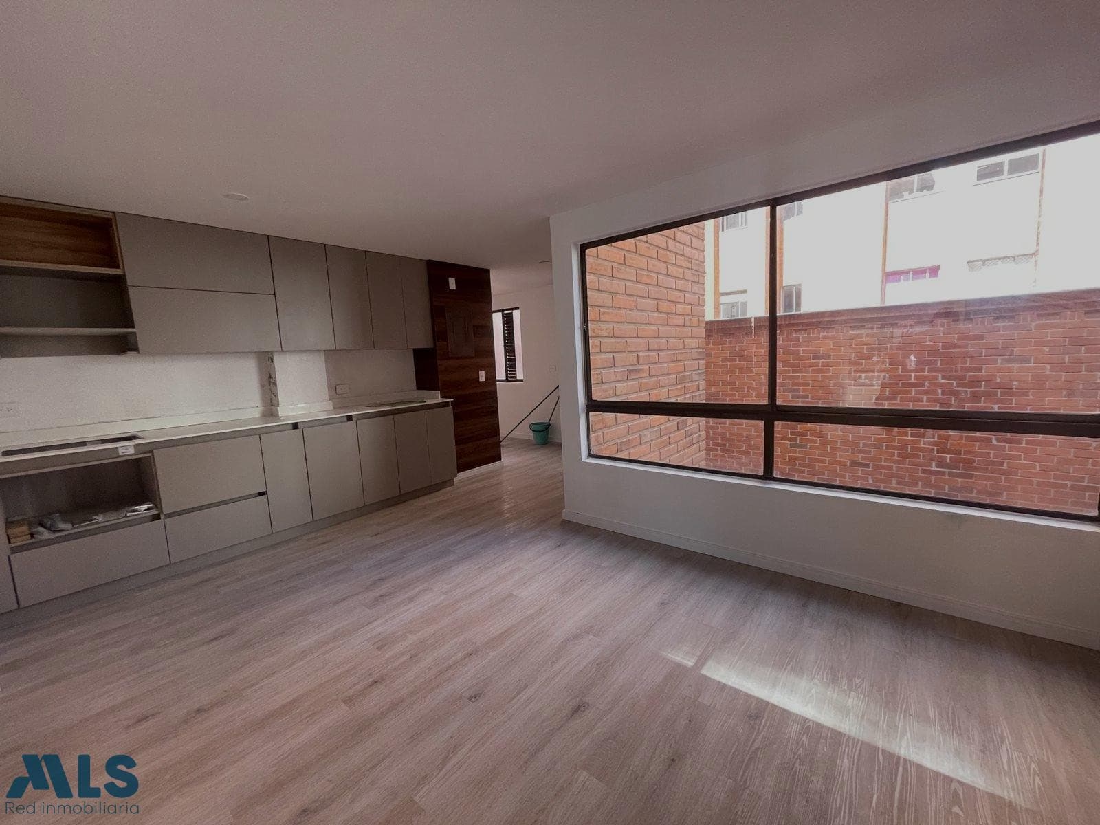 Apartamento en venta en Laureles, Medellín — foto 1 de 25