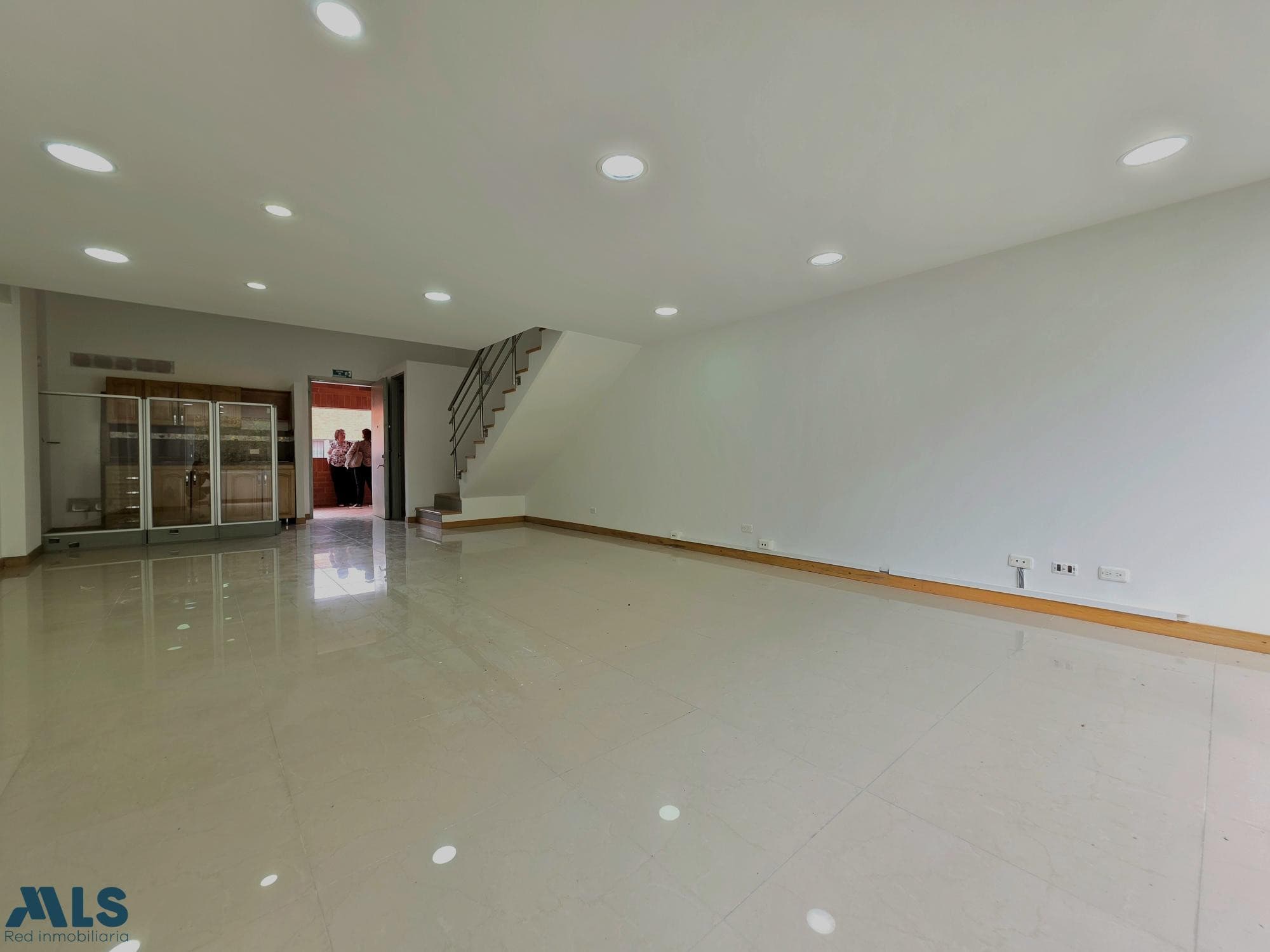Oficina en venta en Alto De Las Palmas, Aburra Sur, Envigado — foto 1 de 18