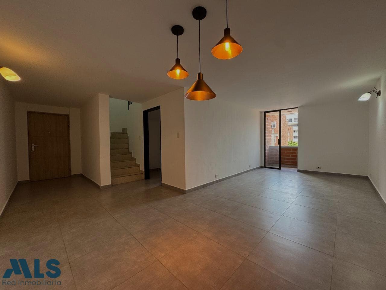 Apartamento en venta en La Castellana, Laureles, Medellín — foto 1 de 14