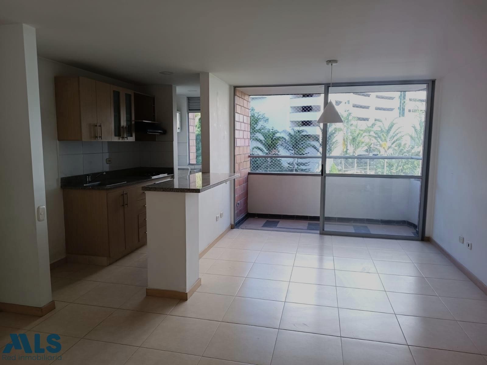 Apartamento en venta en Loma del Indio, Poblado, Medellín — foto 1 de 27