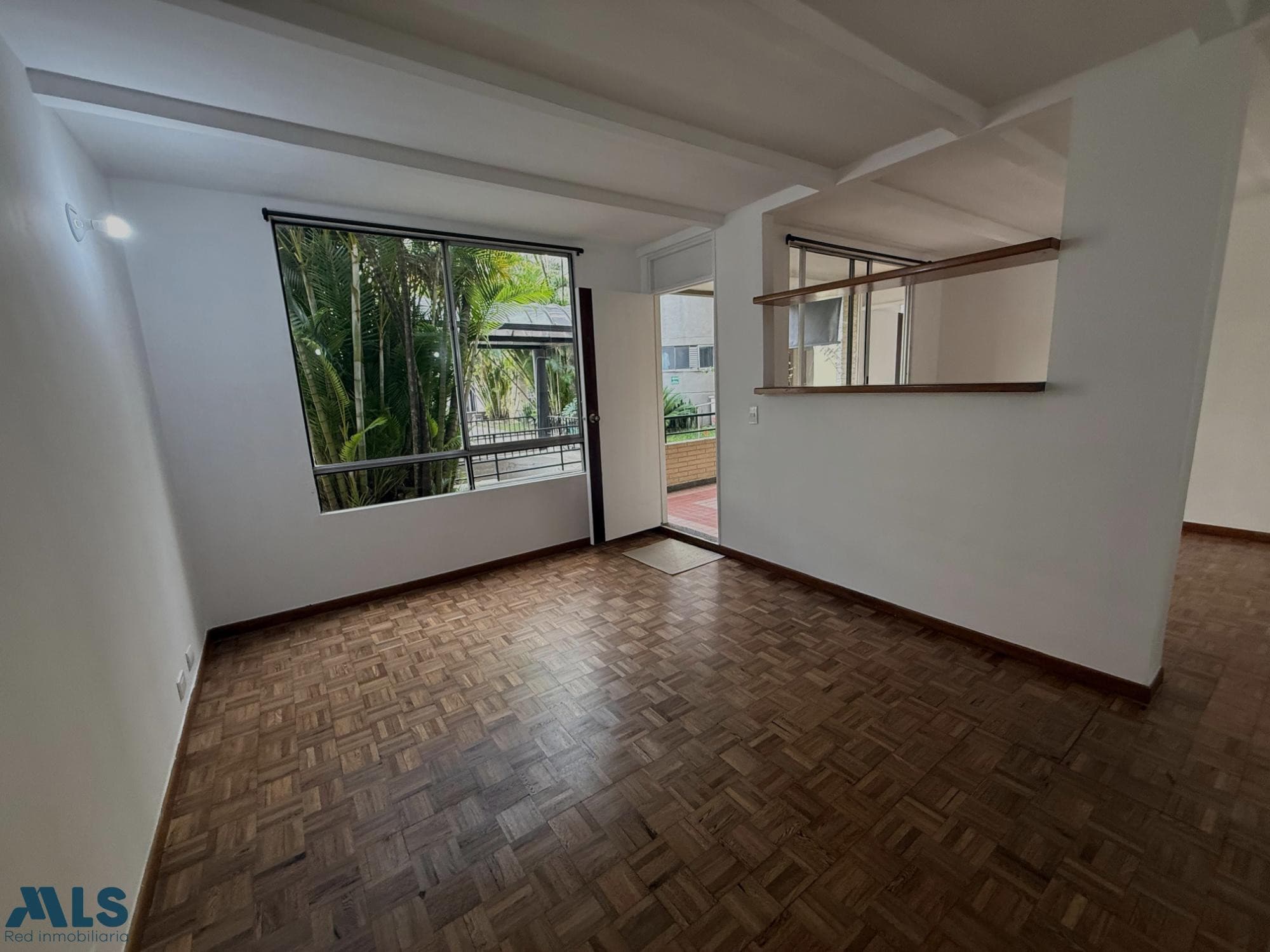 Apartamento en venta en Patio Bonito, Poblado, Medellín — foto 1 de 15