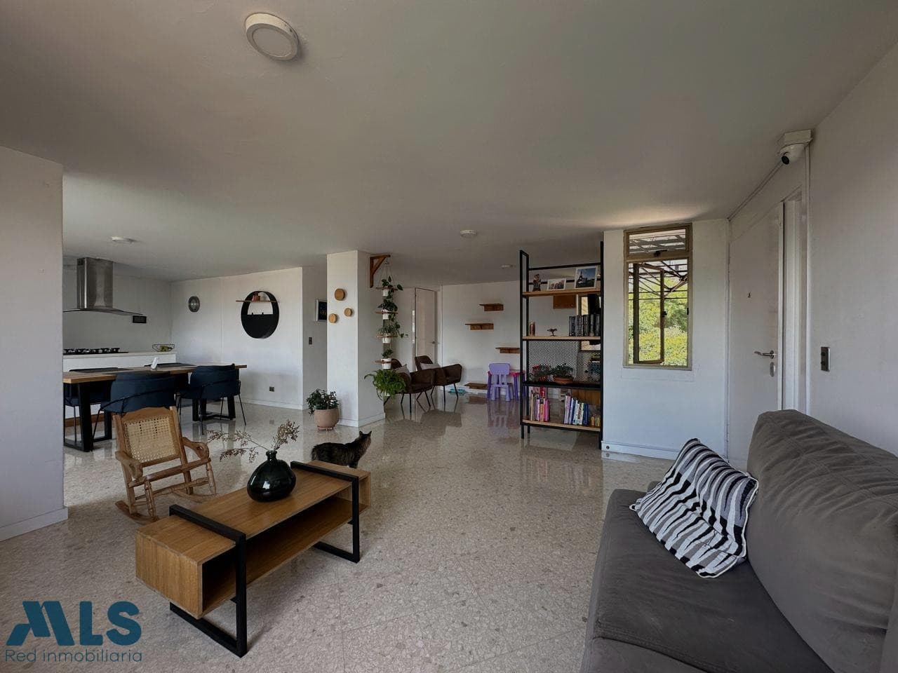 Apartamento en venta en San Lucas, Poblado, Medellín — foto 1 de 23