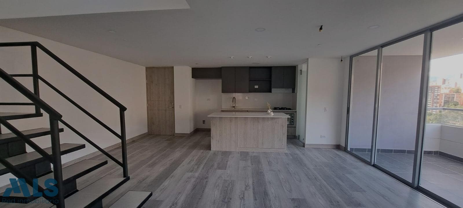 Apartamento en venta en El Esmeraldal, Aburra Sur, Envigado — foto 1 de 14