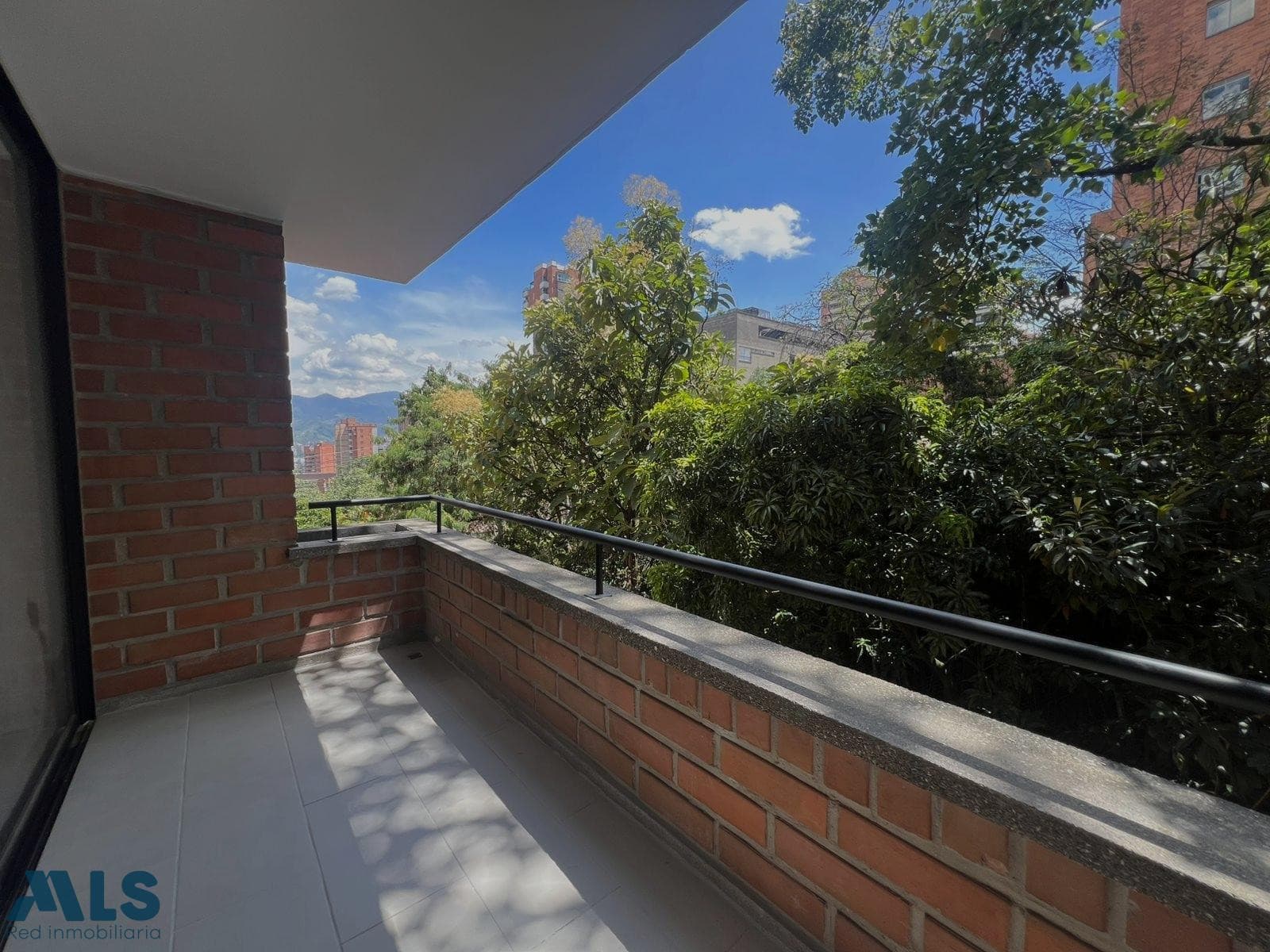 Apartamento en venta en Alejandría, Poblado, Medellín — foto 1 de 13