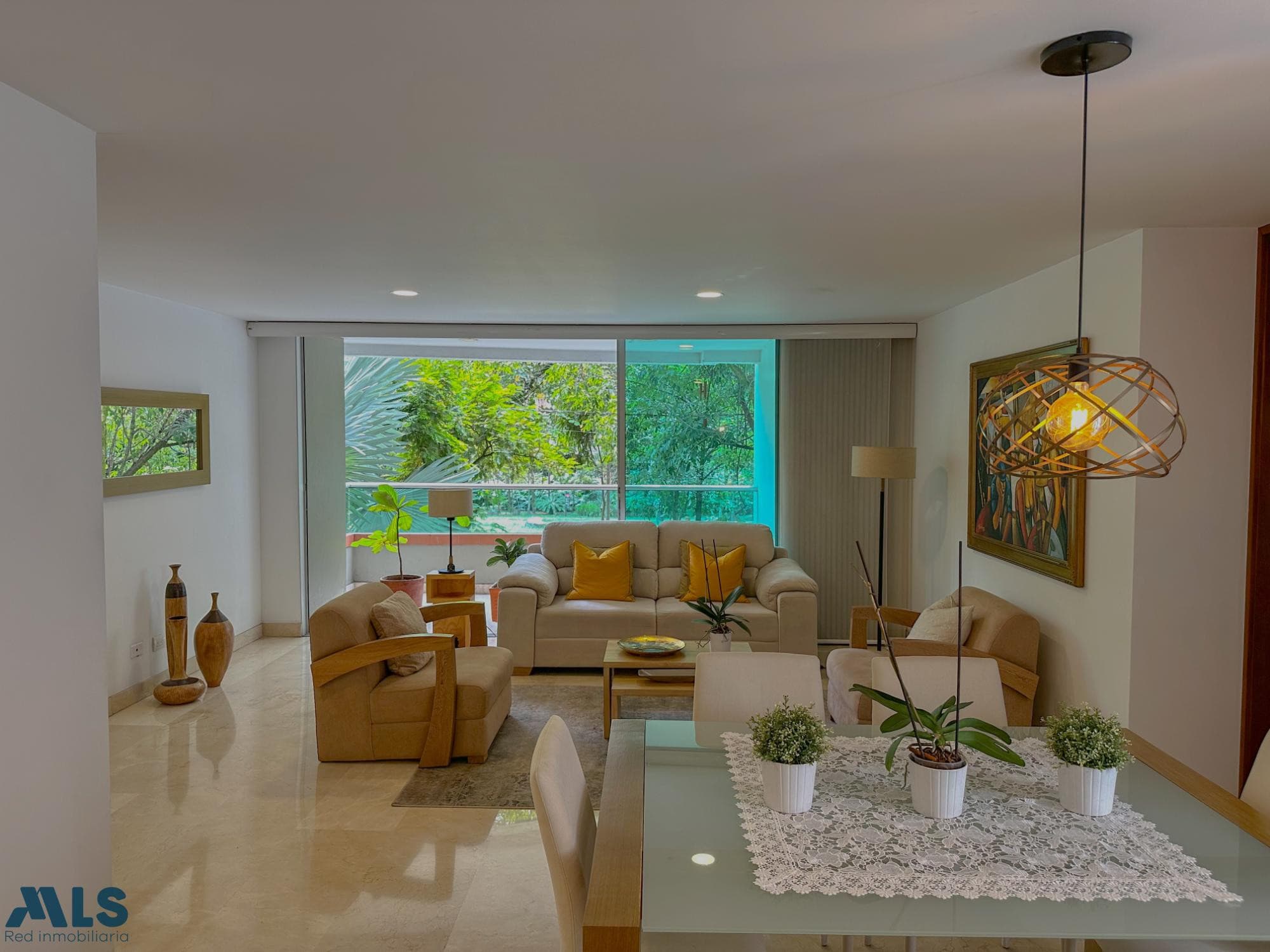 Apartamento en venta en Santa Maria de los Angeles, Poblado, Medellín — foto 1 de 26