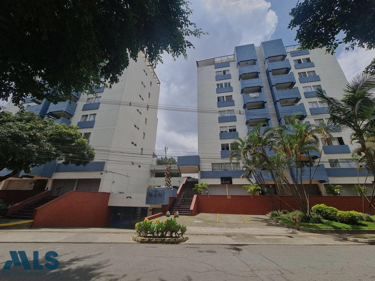 Apartamento en venta en Estadio, Laureles, Medellín — foto 1 de 33