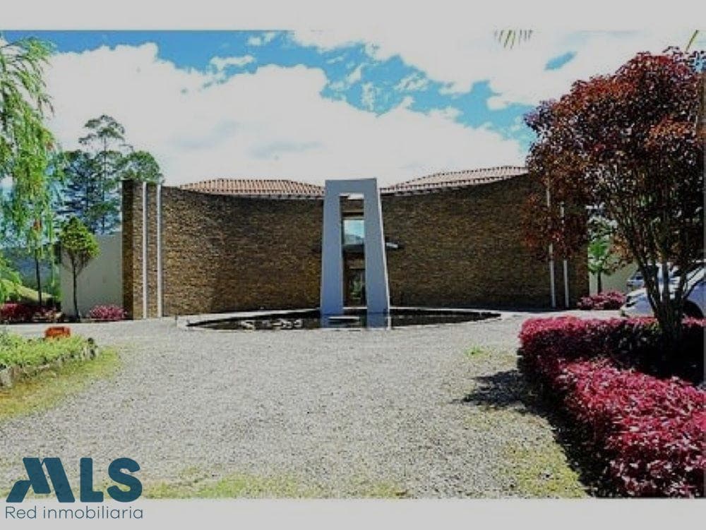 Finca Recreativa en venta en Campestre, Oriente Antioqueño, El Retiro — foto 1 de 8