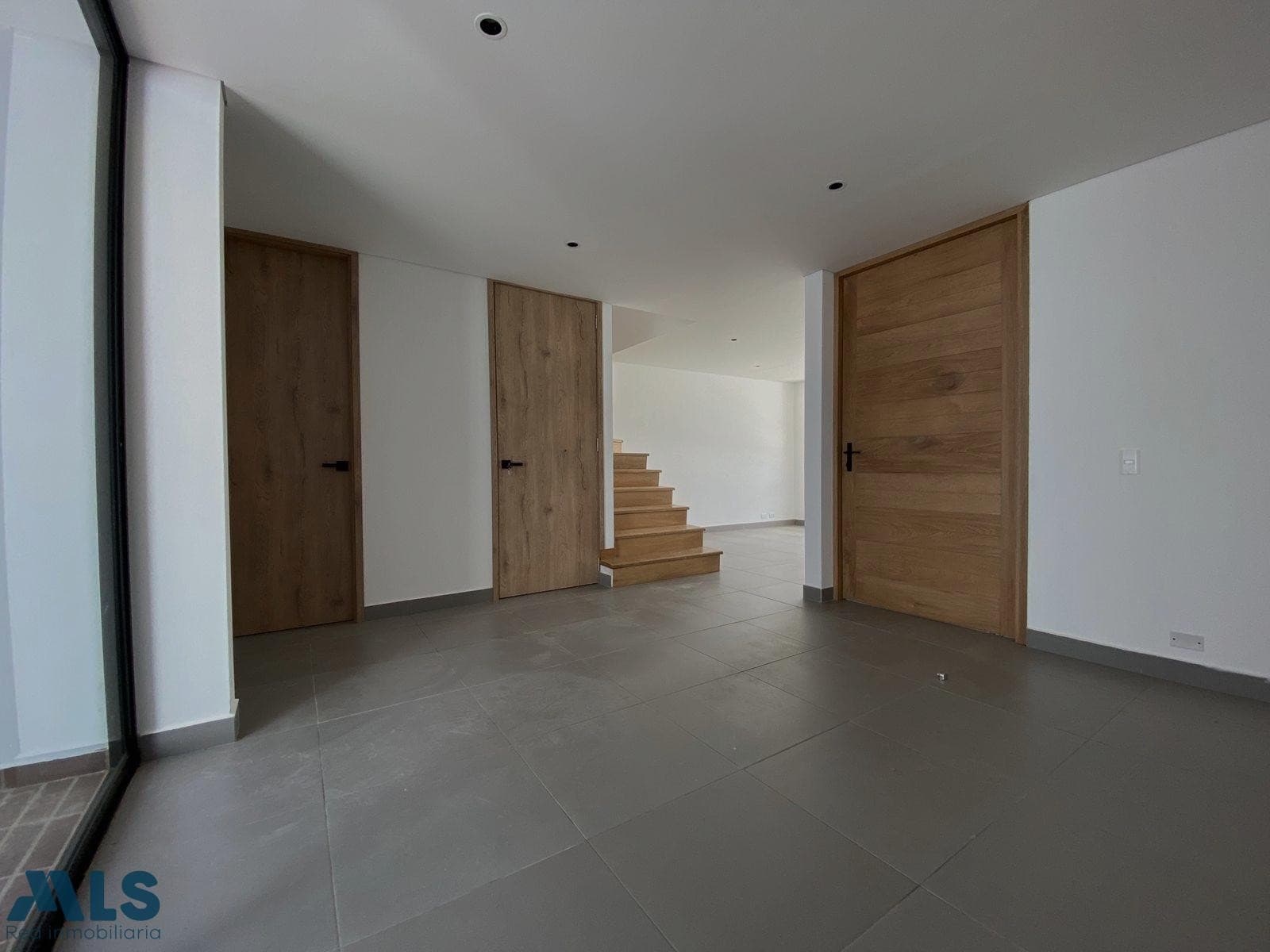 Casa en venta en Urbano (la, Oriente Antioqueño, La Ceja — foto 1 de 11