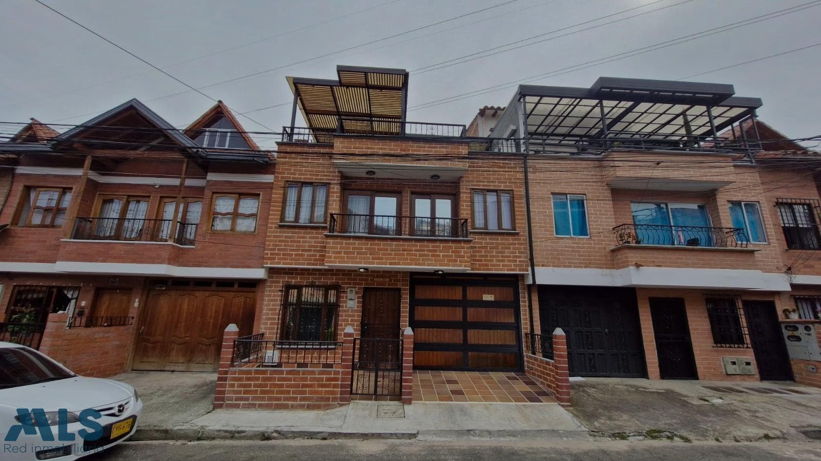 Casa en venta en El Porvenir, Oriente Antioqueño, Rionegro — foto 1 de 18