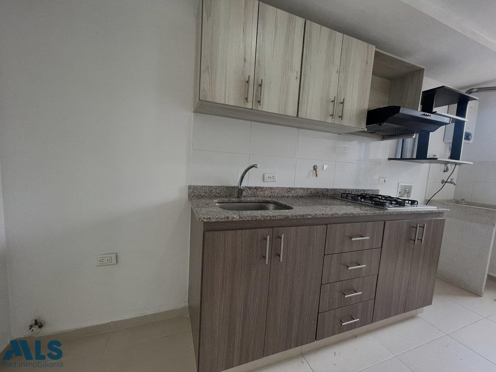 Apartamento en venta en San Antonio De Pereira, Oriente Antioqueño, Rionegro — foto 1 de 19