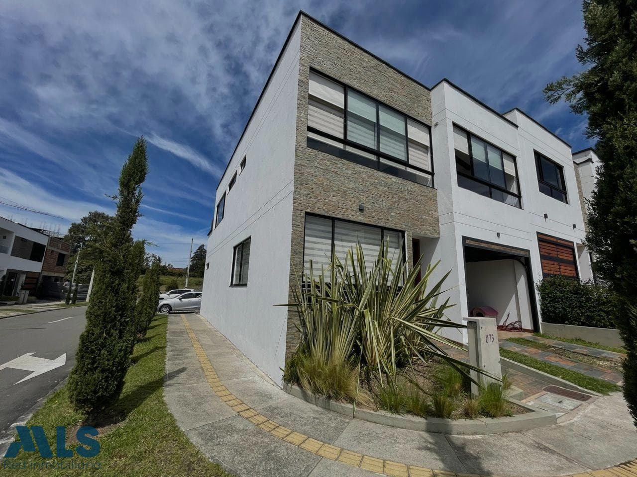 Casa en venta en V. Llanogrande, Oriente Antioqueño, Rionegro — foto 1 de 22
