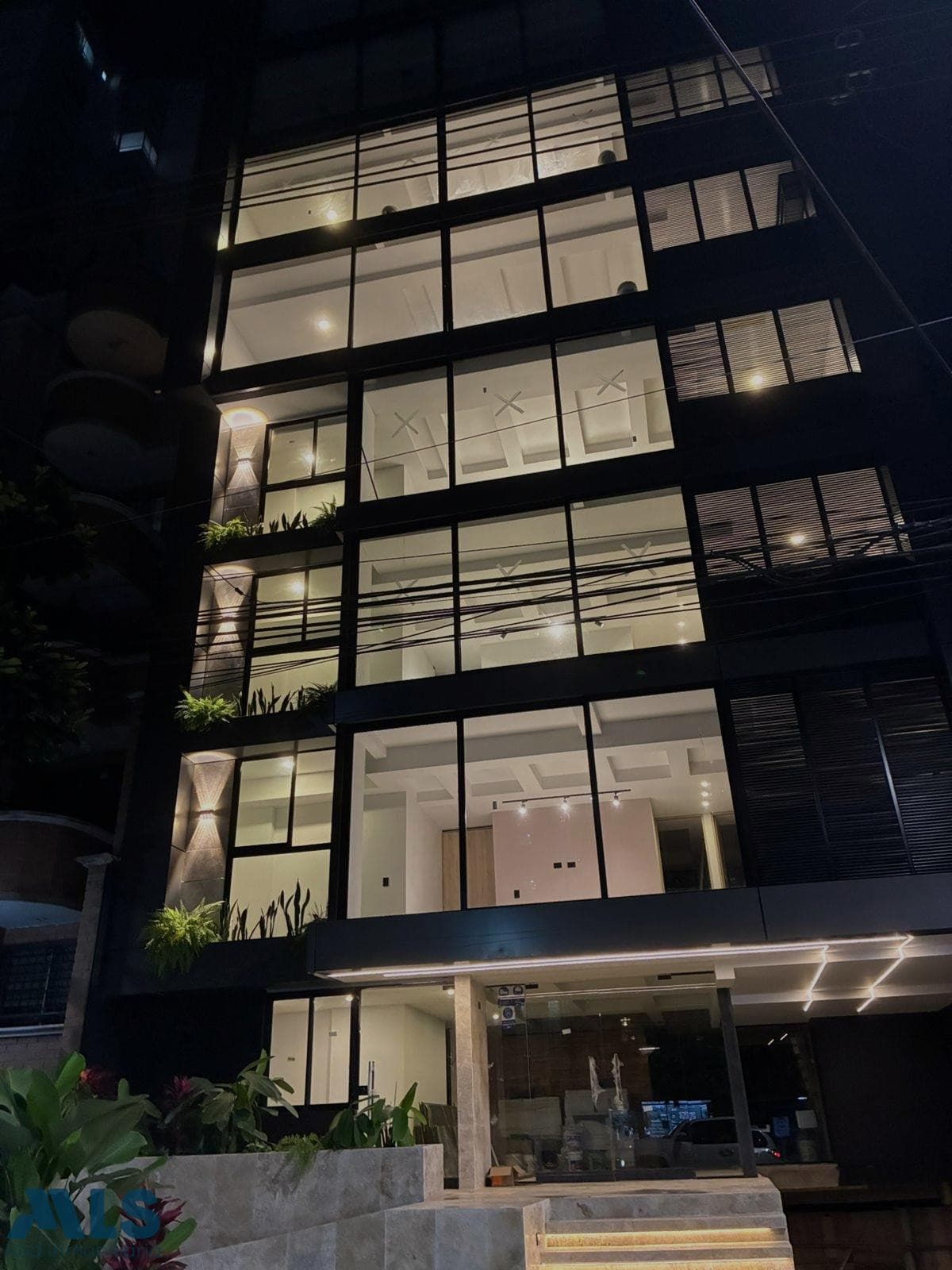 Apartamento en venta en Santa Teresita, Laureles, Medellín — foto 1 de 10