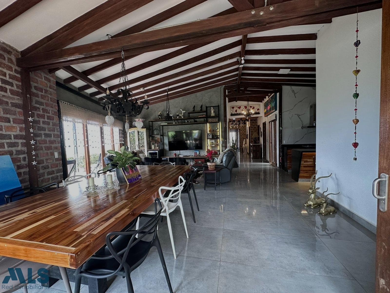 Casa en venta en Las Lomitas, Aburra Sur, Sabaneta — foto 1 de 48