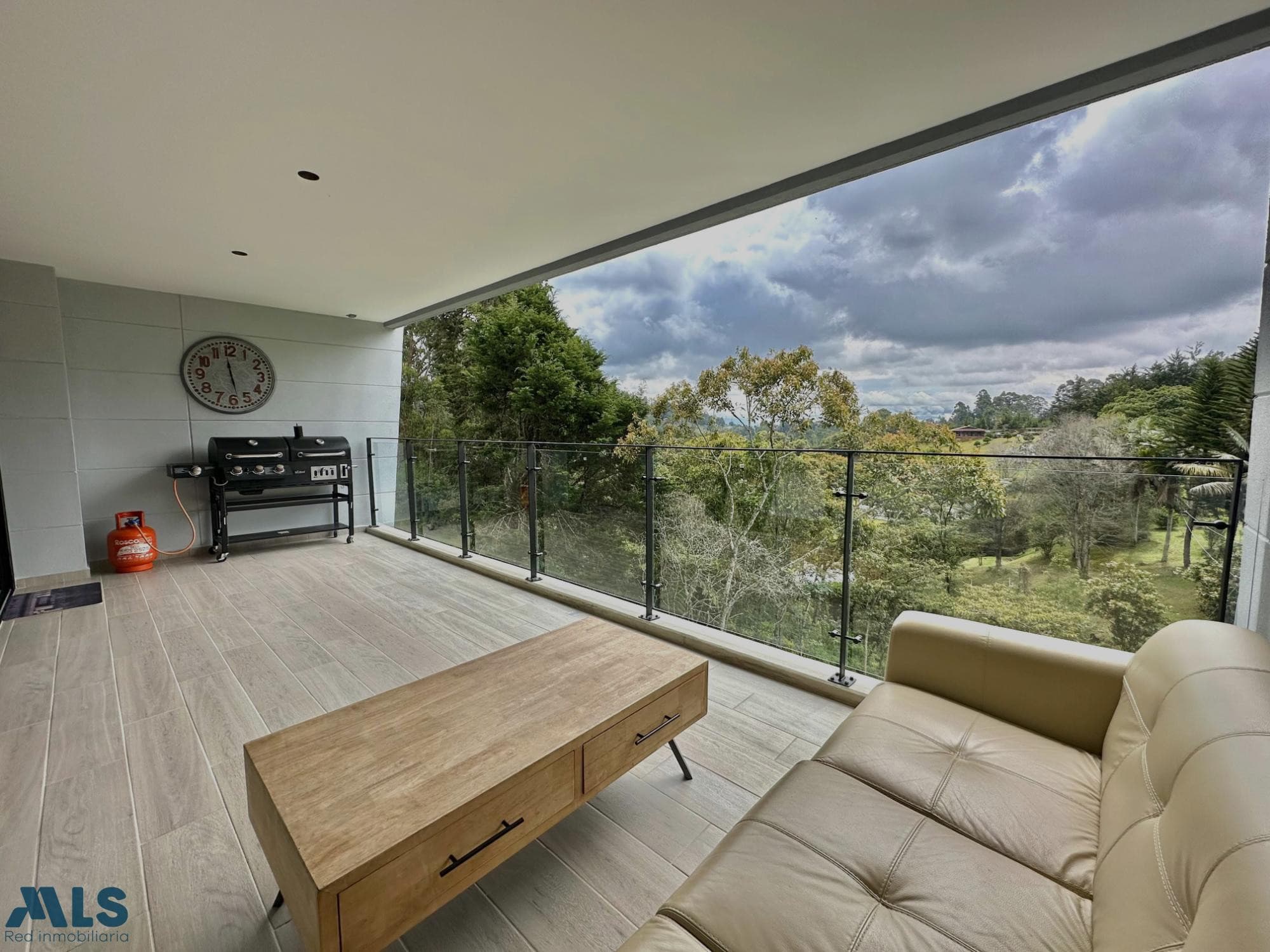 Apartamento en venta en Aeropuerto, Oriente Antioqueño, Rionegro — foto 1 de 24
