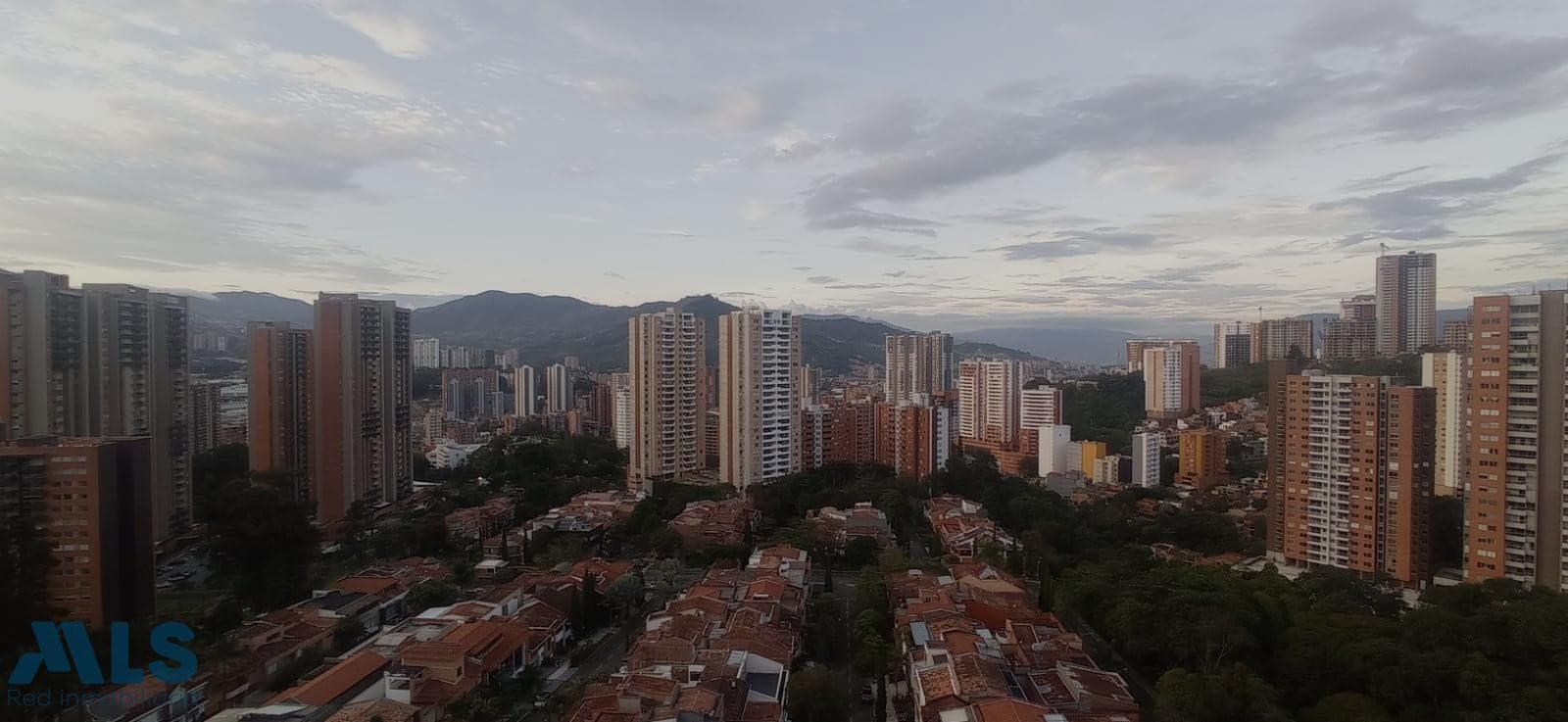 Apartamento en venta en Loma De San Jose, Aburra Sur, Sabaneta — foto 1 de 10