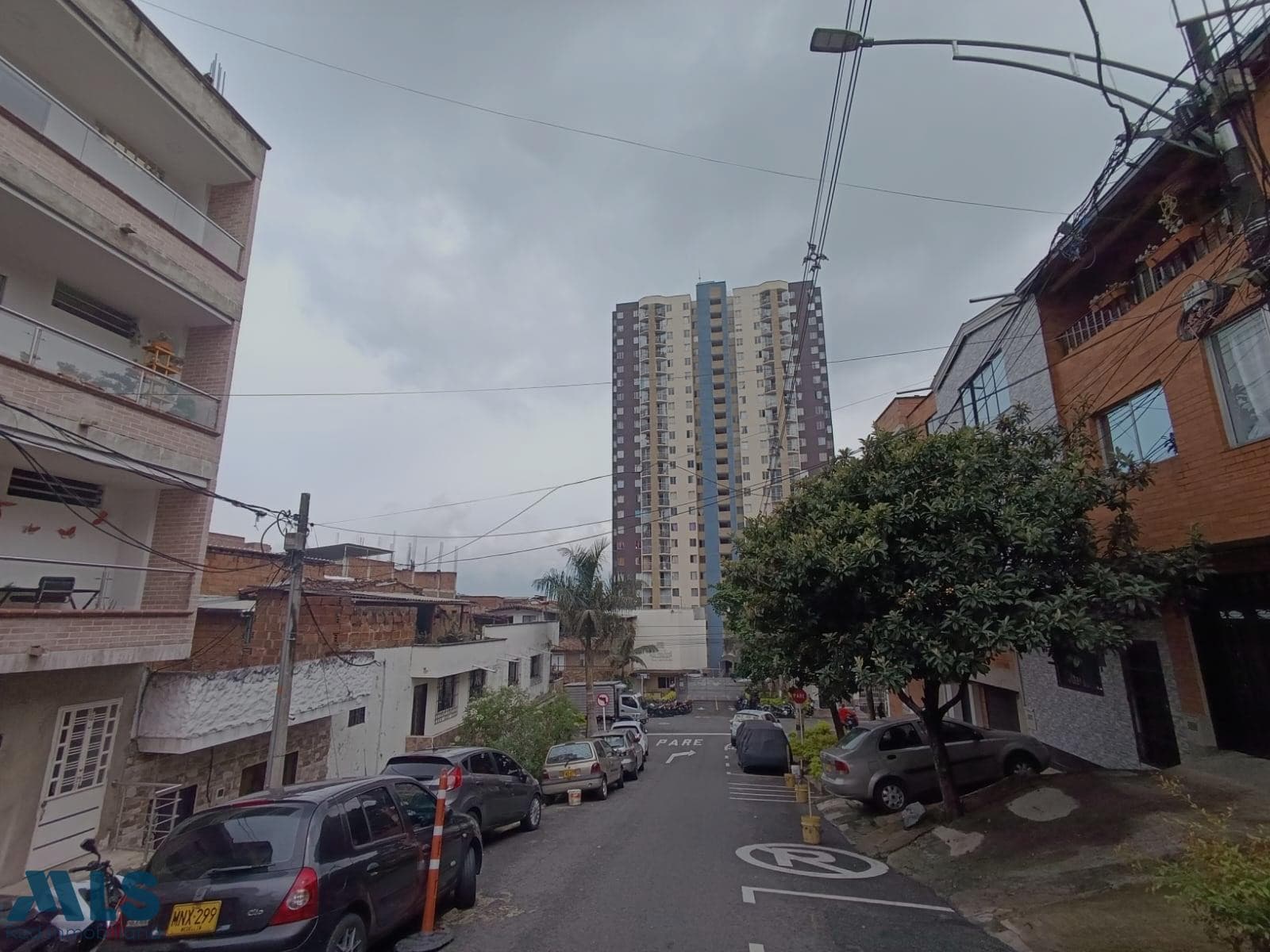 Apartamento en venta en La Milagrosa, Centro, Medellín — foto 1 de 8