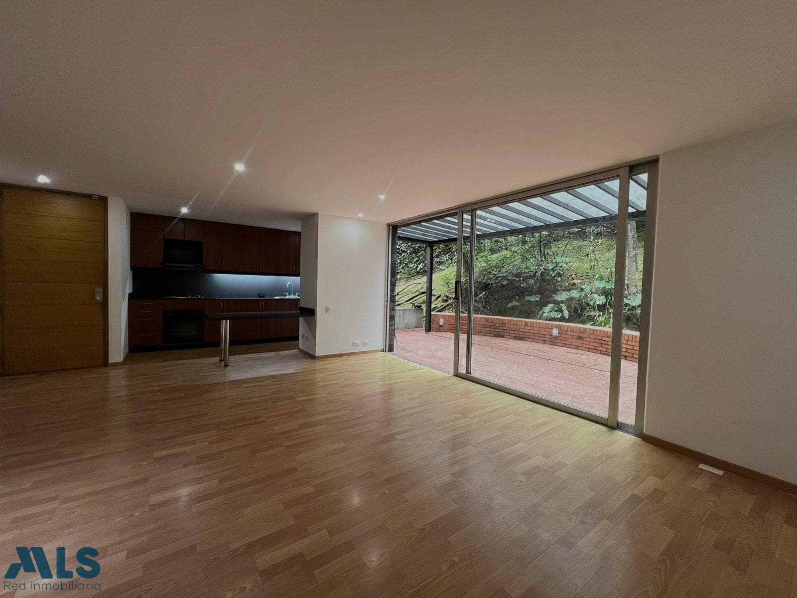 Apartamento en venta en Provenza, Poblado, Medellín — foto 1 de 11