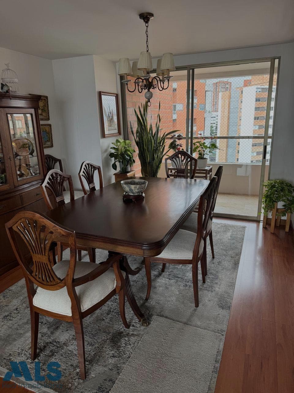 Apartamento en venta en Los Balsos Nº 1, Poblado, Medellín — foto 1 de 21