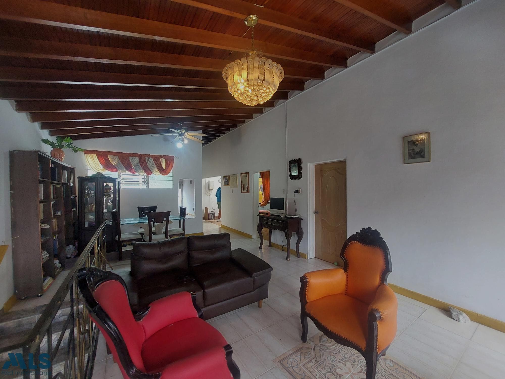 Casa en venta en Santa Fe, Belén Guayabal, Medellín — foto 1 de 18