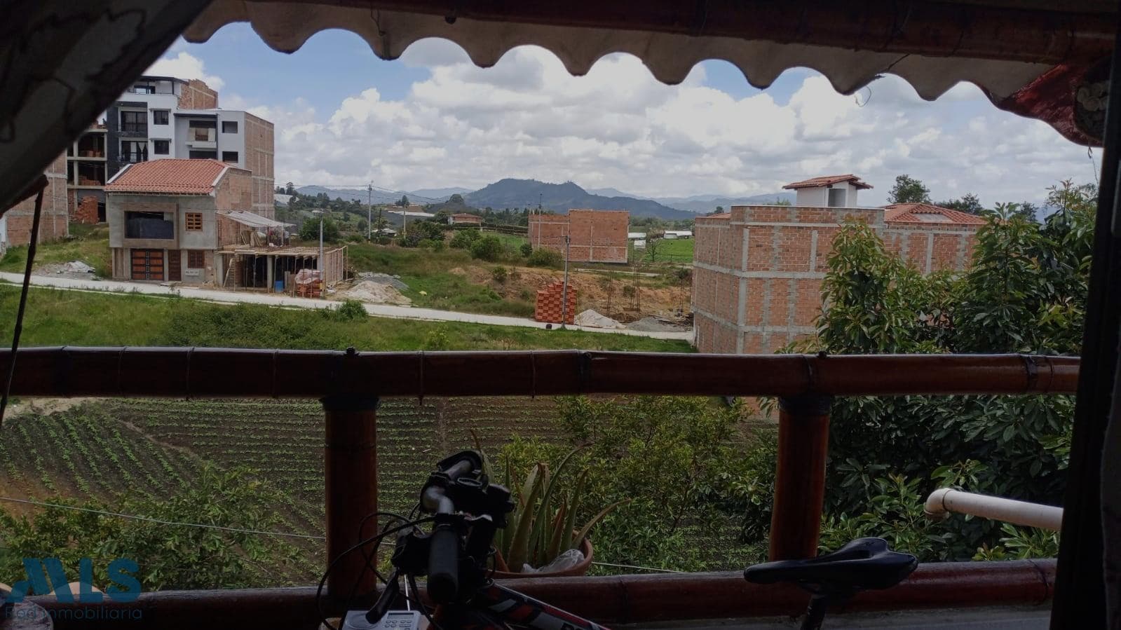 Apartamento en venta en Rural, Oriente Antioqueño, El Carmen — foto 1 de 7