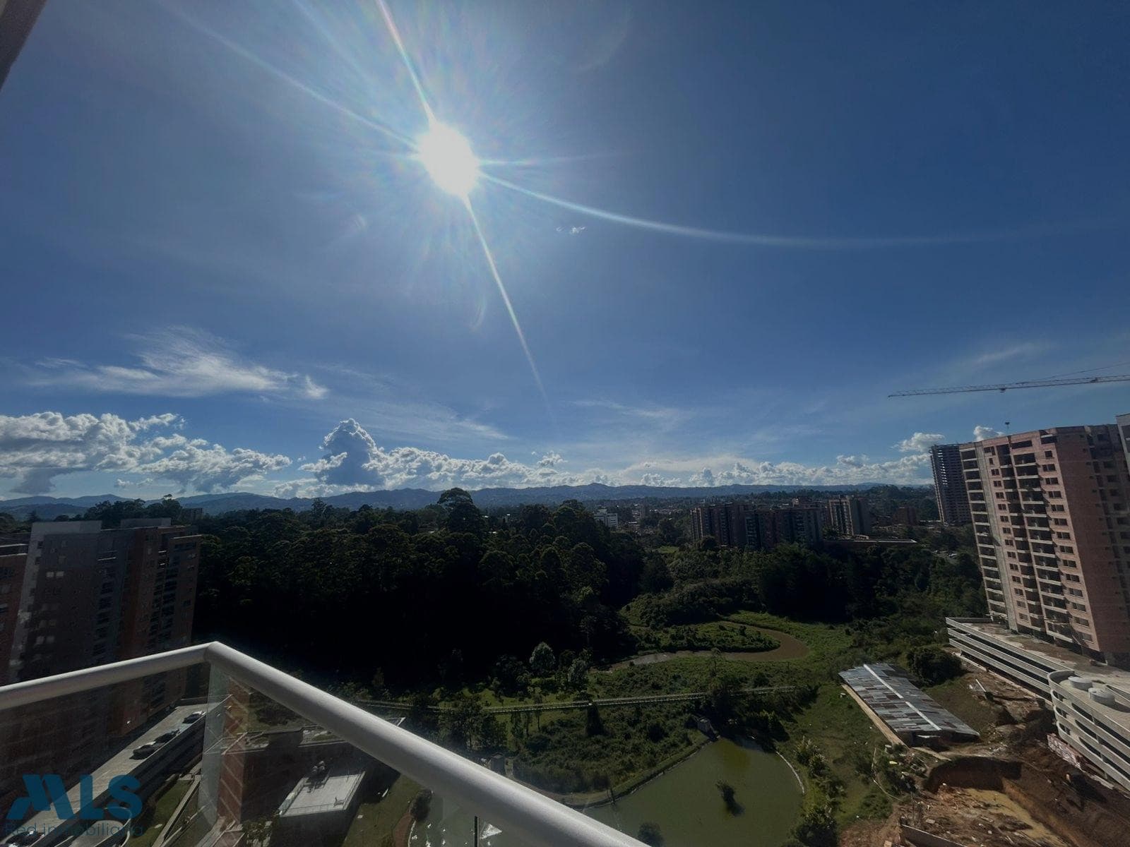Apartamento en venta en Sector Los Colegios, Oriente Antioqueño, Rionegro — foto 1 de 25