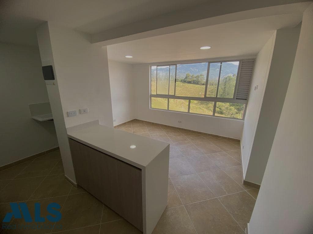 Apartamento en venta en V. Primavera, Aburra Sur, Caldas — foto 1 de 12