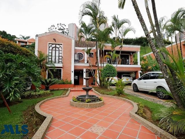 Casa en venta en V. Las Lomitas, Aburra Sur, Sabaneta — foto 1 de 23