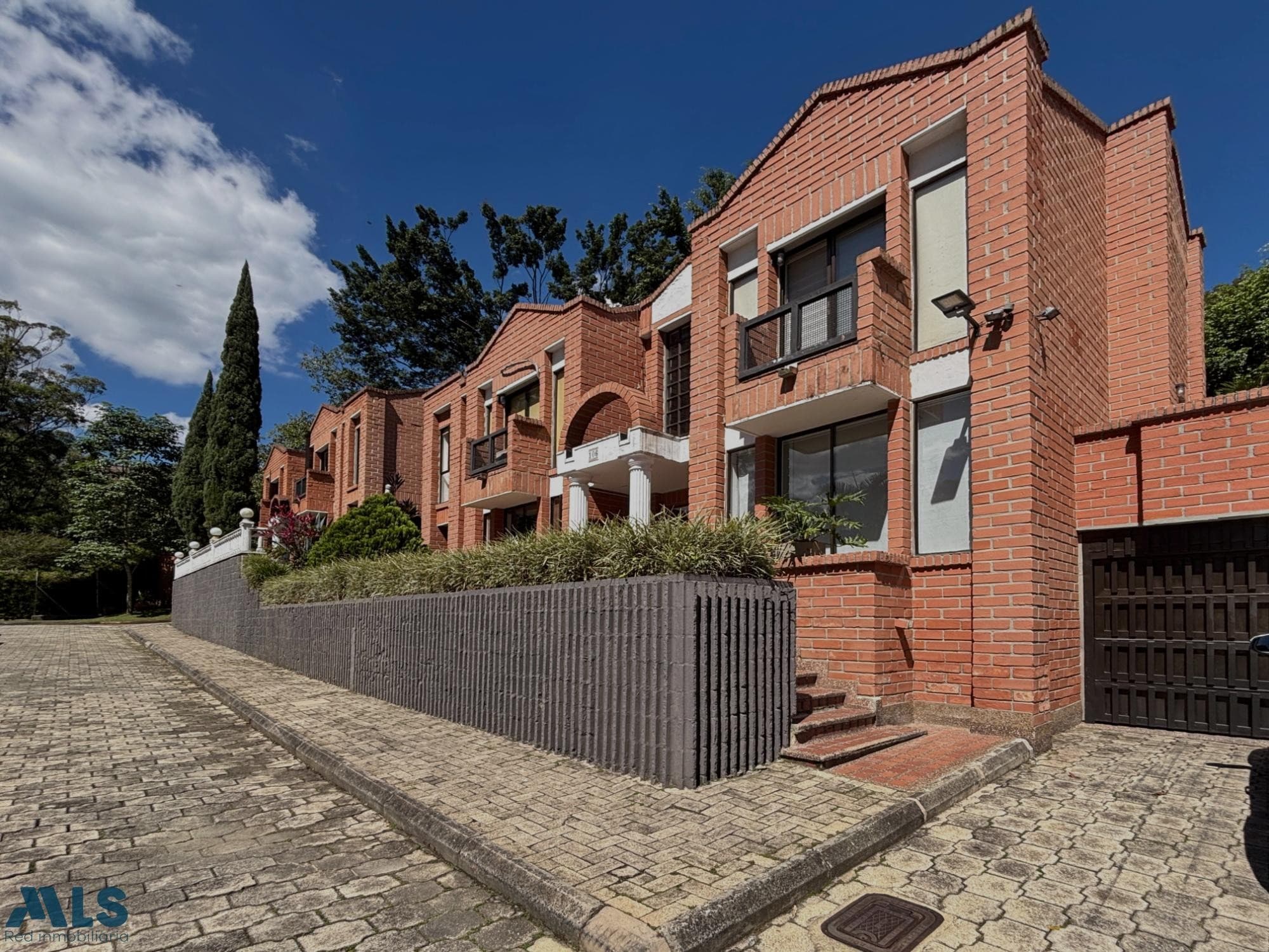 Casa en venta en Loma De Benedictinos, Aburra Sur, Envigado — foto 1 de 8