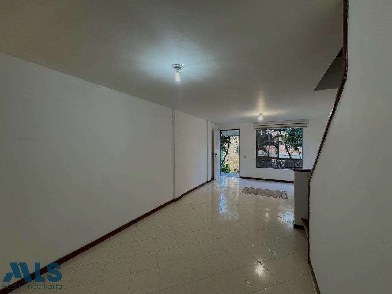 Casa en venta en Loma De San Julian, Poblado, Medellín — foto 1 de 22