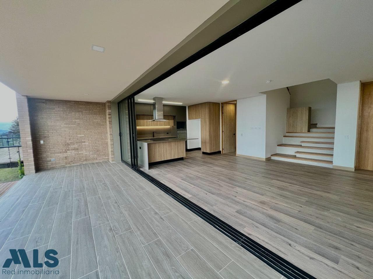 Casa en venta en V. Sajonia, Oriente Antioqueño, Rionegro — foto 1 de 22