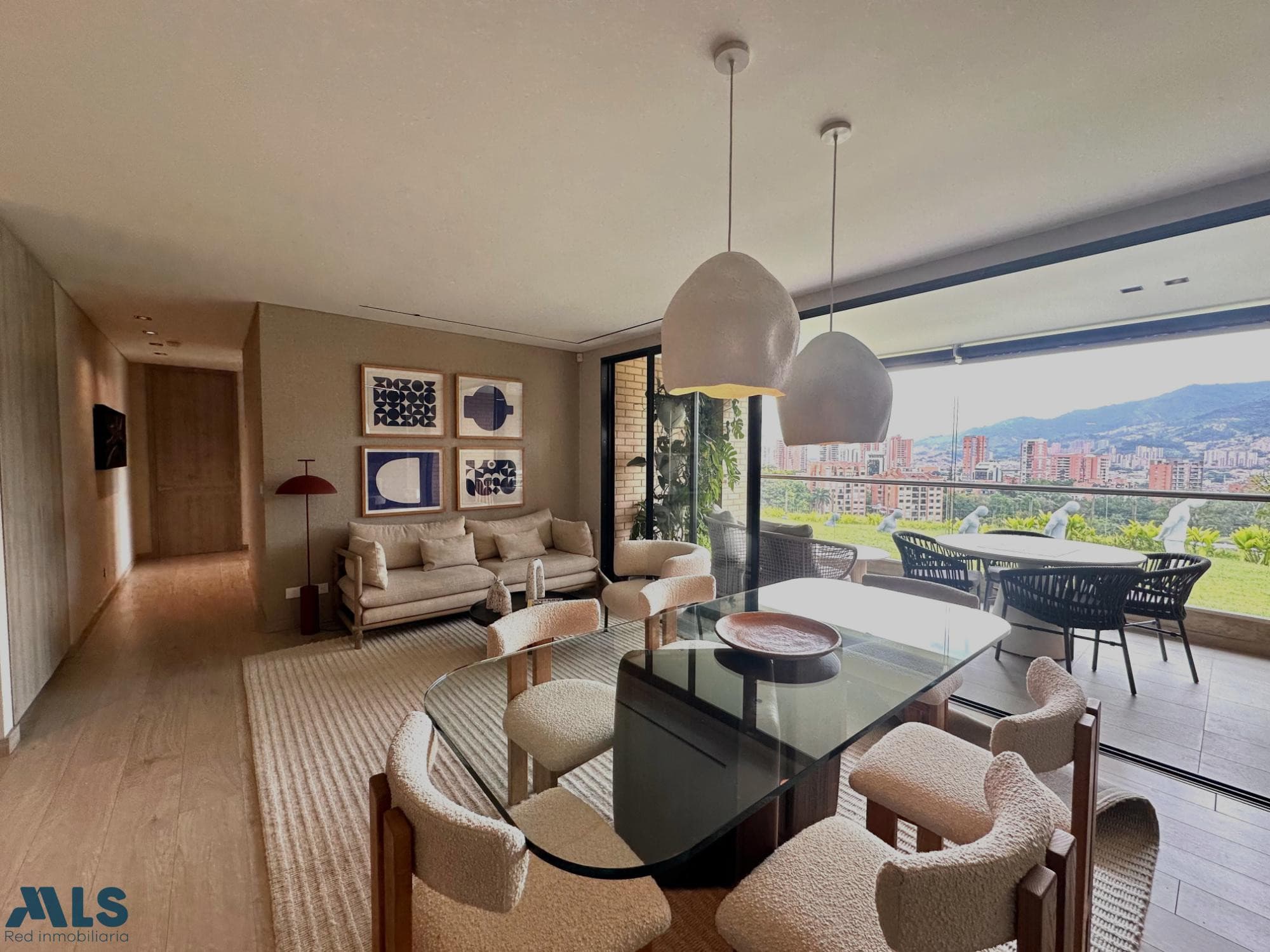 Apartamento en venta en Los Balsos Nº 1, Poblado, Medellín — foto 1 de 26