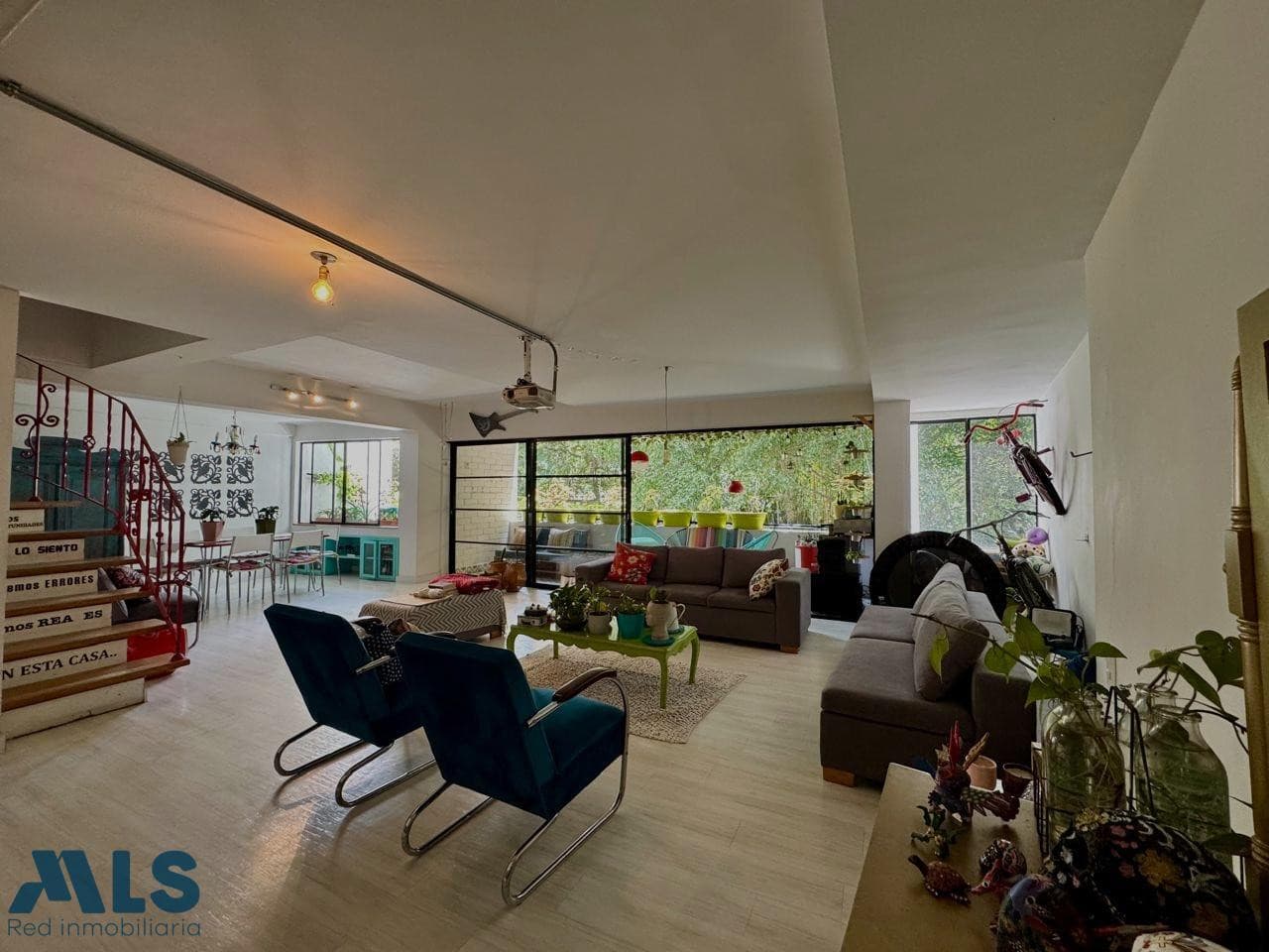 Apartamento en venta en Oviedo, Poblado, Medellín — foto 1 de 25
