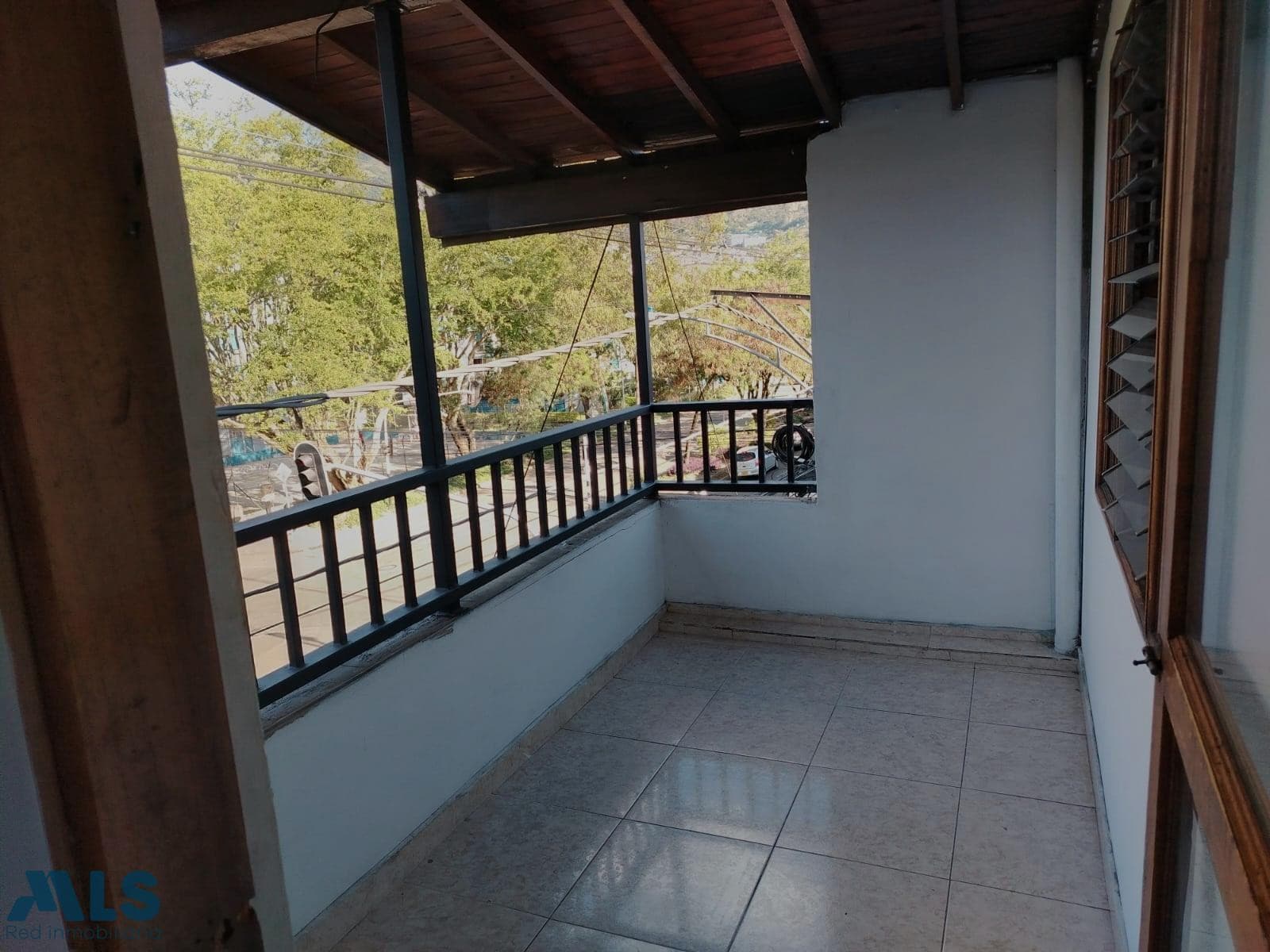 Apartamento en venta en Niquia, Norte, Bello — foto 1 de 18