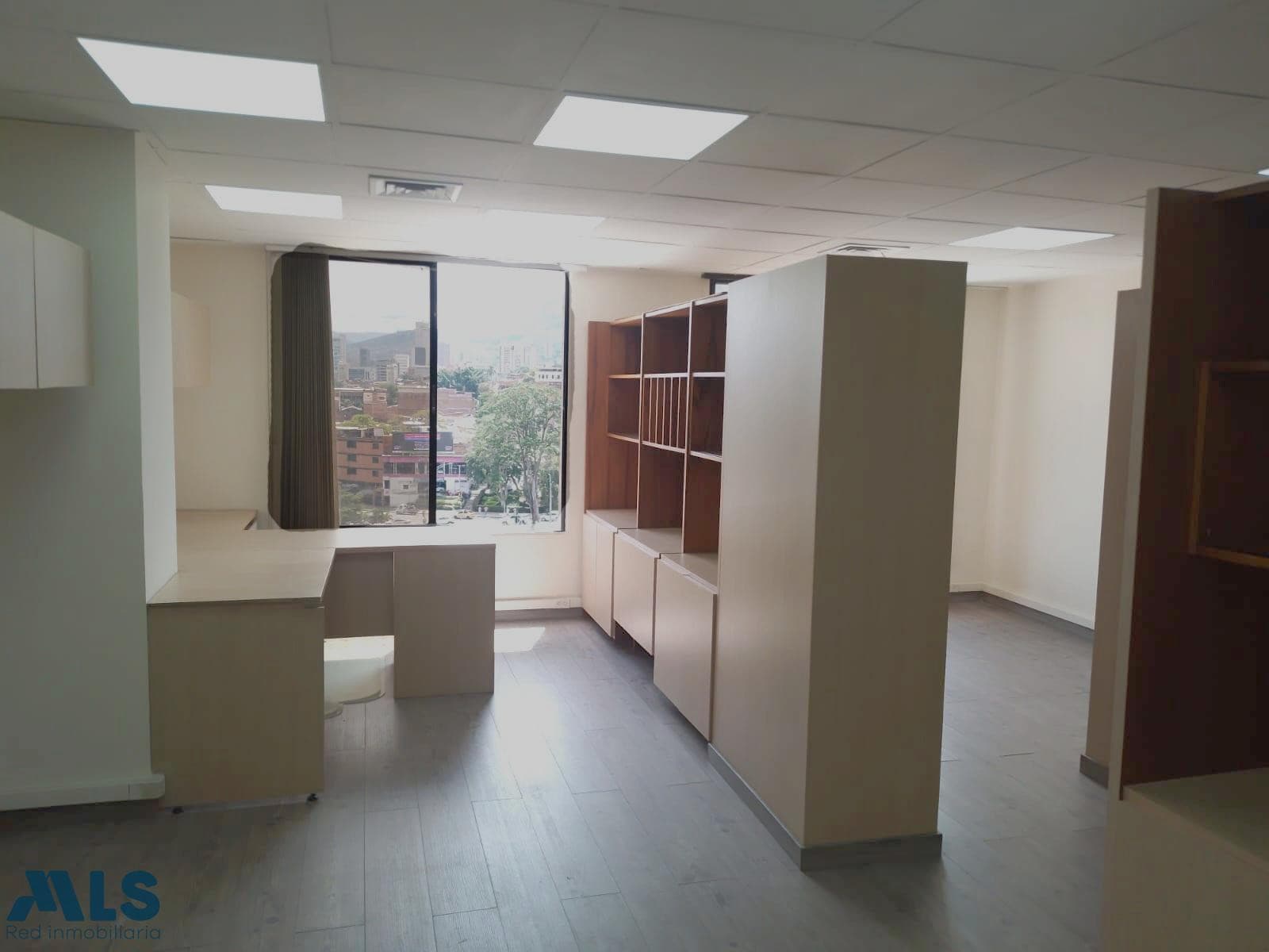 Oficina en venta en San Diego, Poblado, Medellín — foto 1 de 17