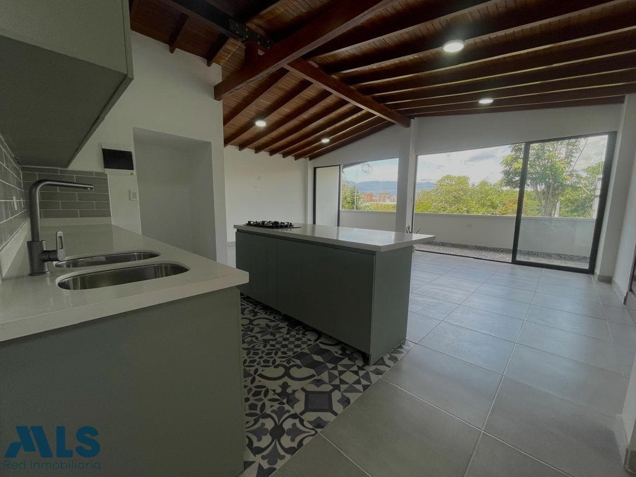Apartamento en venta en Estadio, Laureles, Medellín — foto 1 de 13
