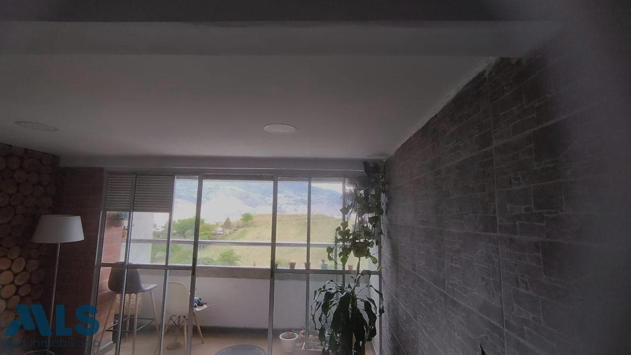Apartamento en venta en Carmelo, Norte, Bello — foto 1 de 9
