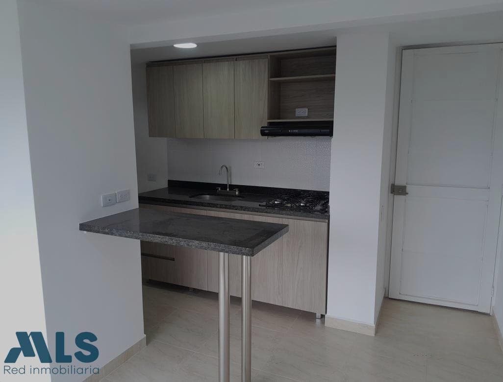 Apartamento en venta en V. Primavera, Aburra Sur, Caldas — foto 1 de 13