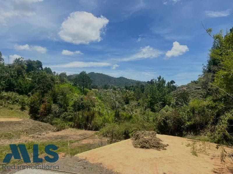 Lote Residencial en venta en V. La Clarita, Oriente Antioqueño, Guarne — foto 1 de 8