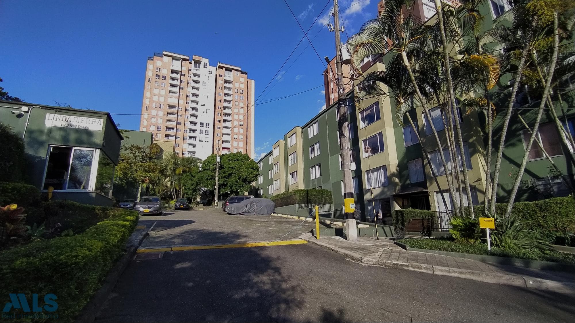 Apartamento en venta en La Pilarica, Occidente, Medellín — foto 1 de 26