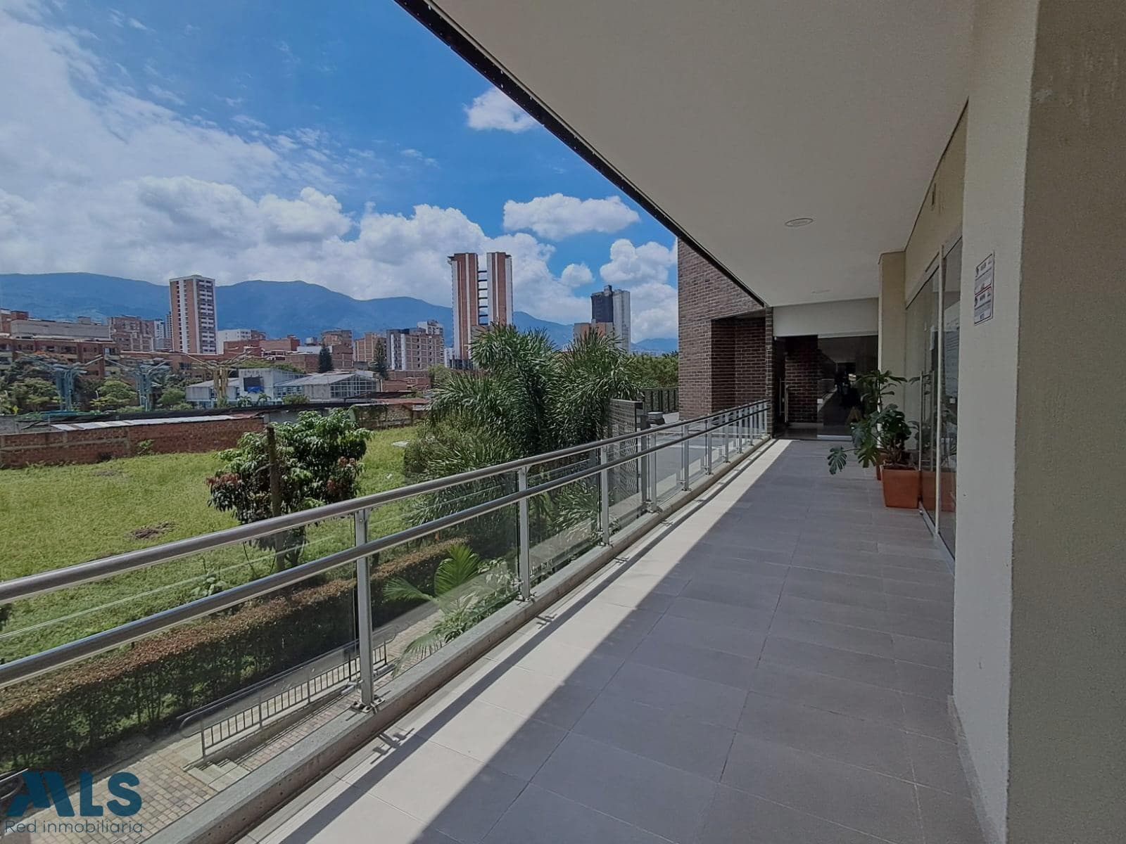 Local Comercial en venta en Los Alcázares, Aburra Sur, Sabaneta — foto 1 de 9