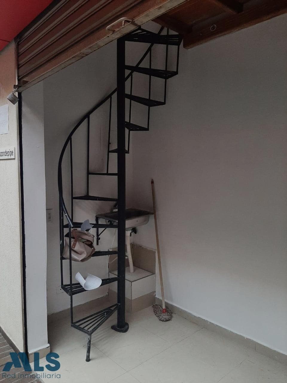 Local Comercial en venta en Los Alpes, Belén Guayabal, Medellín — foto 1 de 8