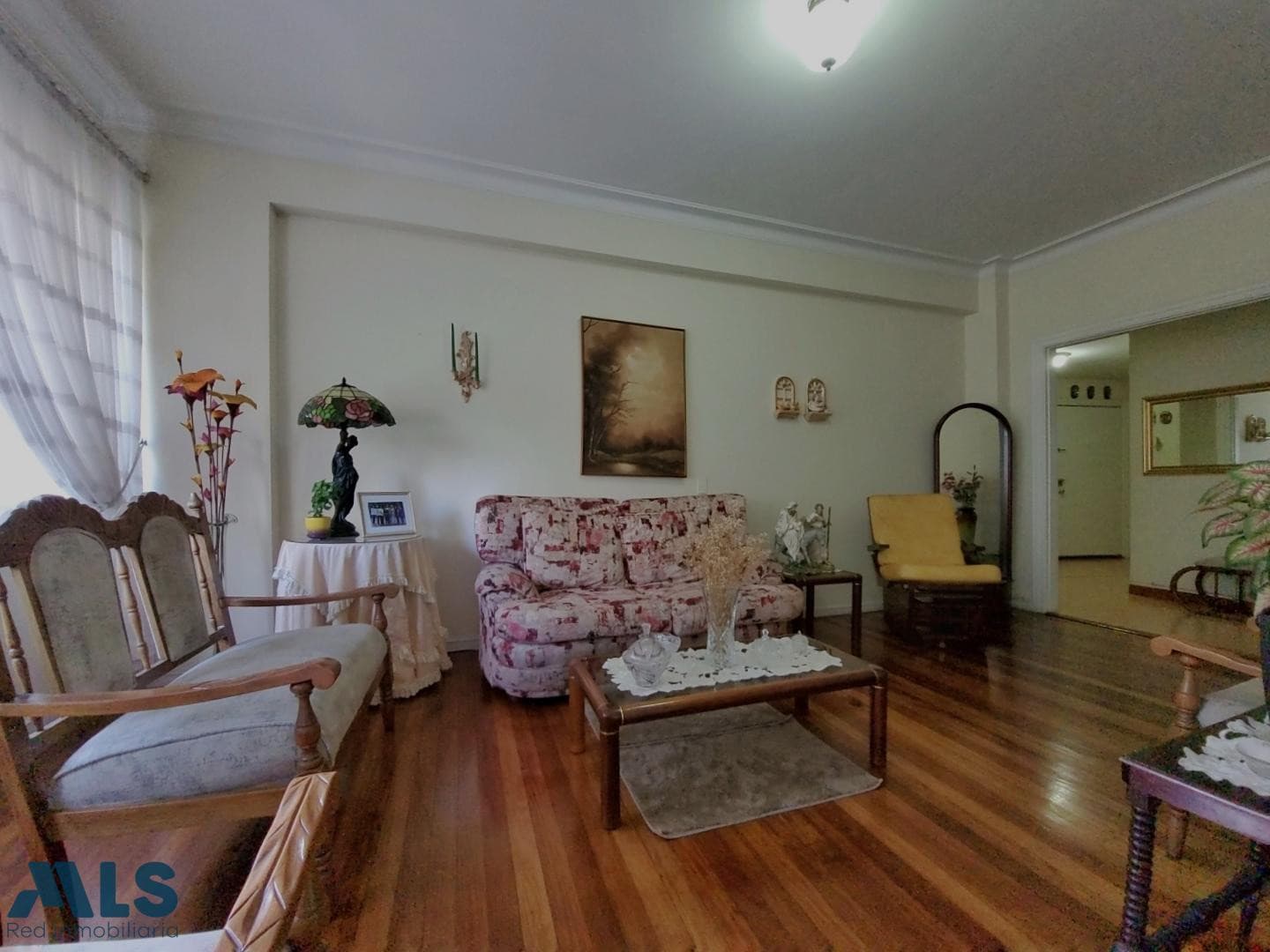 Apartamento en venta en Centro, Medellín — foto 1 de 26