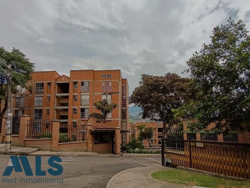 Apartamento en venta en Santa Monica, Occidente, Medellín — foto 1 de 17
