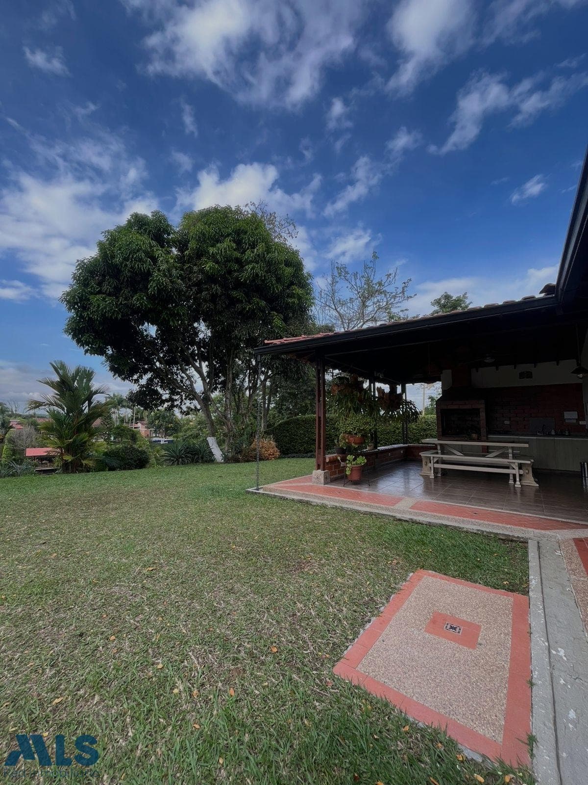 Casa en venta en Combia, Otras Zonas, Pereira — foto 1 de 25