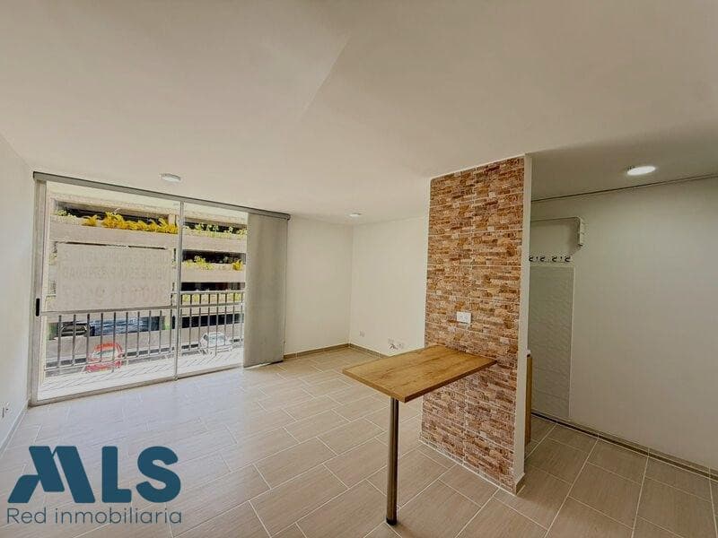 Apartamento en venta en Cuatro Esquinas, Oriente Antioqueño, Rionegro — foto 1 de 17