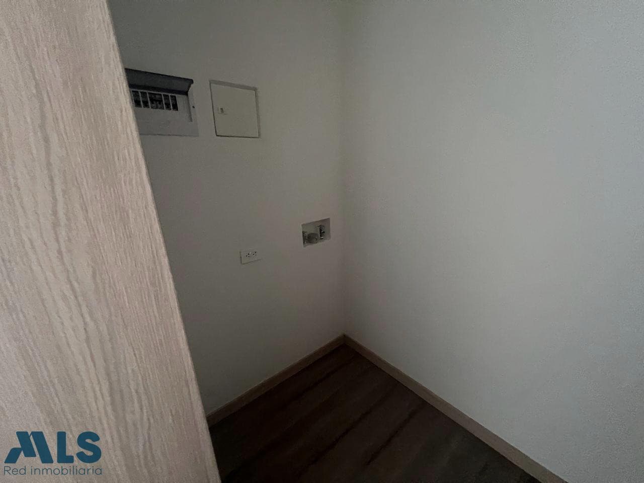 Apartamento en venta en Puro Cuero, Oriente Antioqueño, El Retiro — foto 1 de 15
