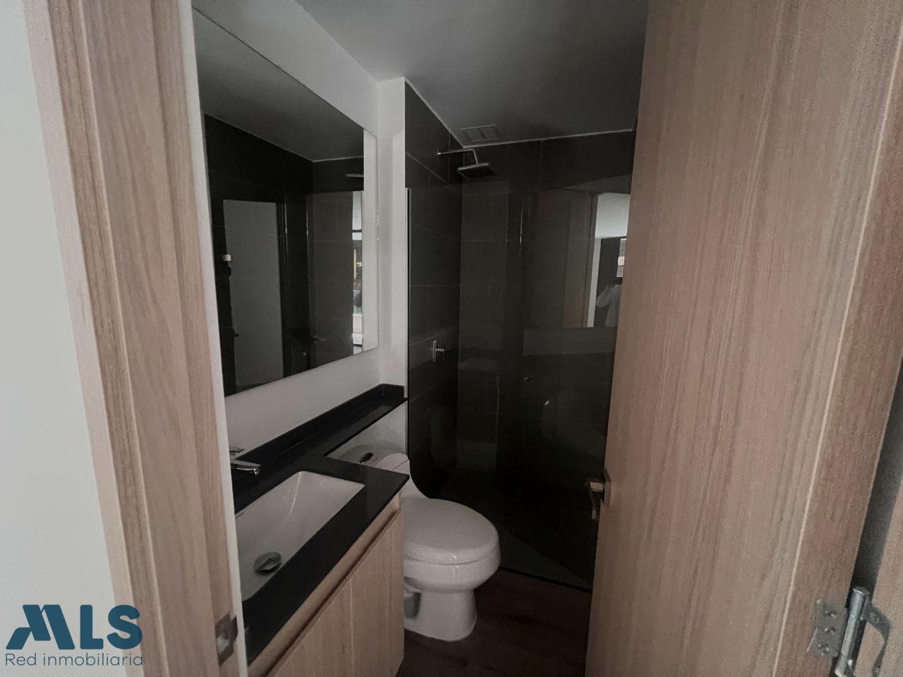 Apartamento en venta en Puro Cuero, Oriente Antioqueño, El Retiro — foto 1 de 18