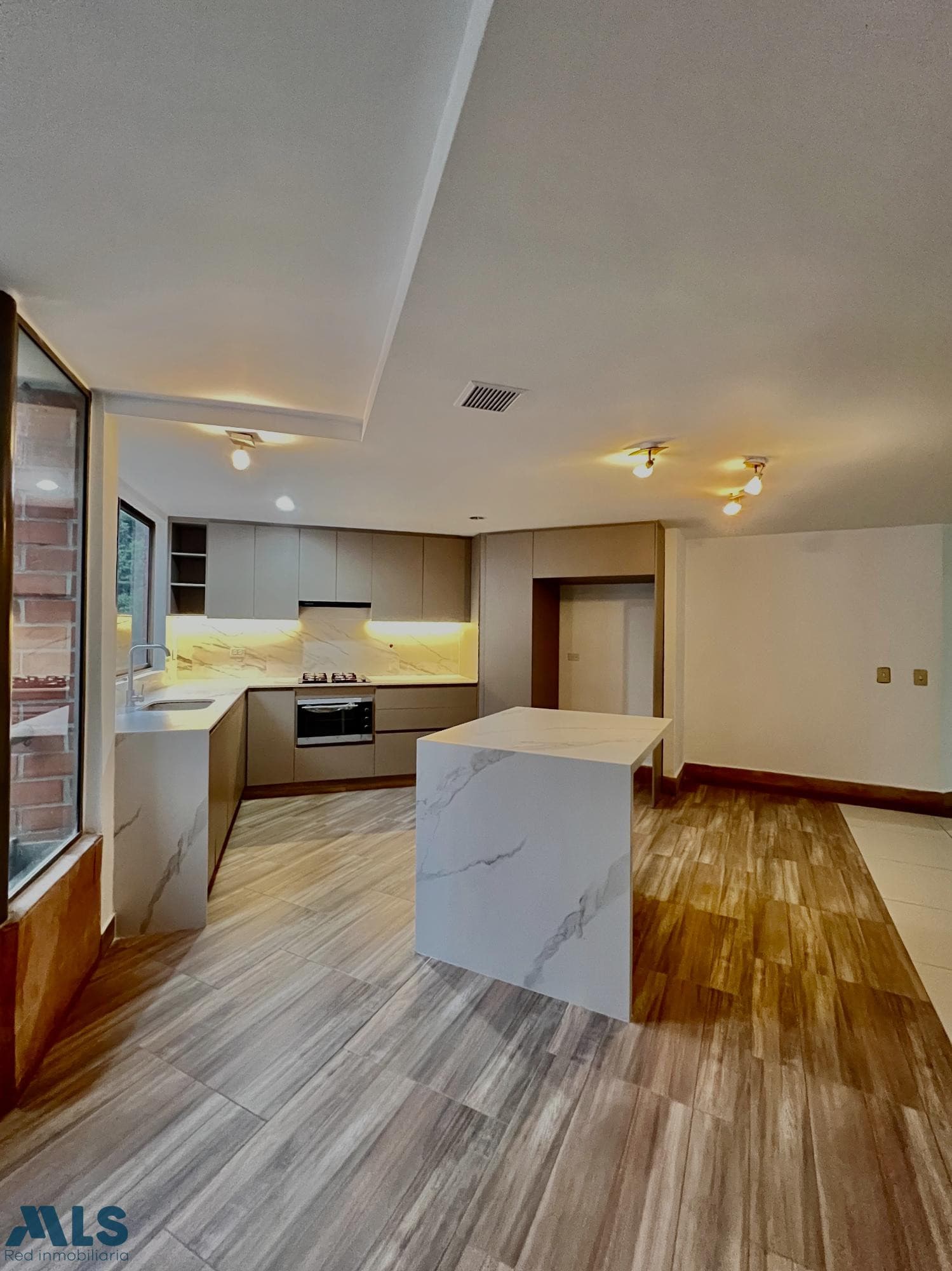 Apartamento en venta en Aves Marías, Aburra Sur, Sabaneta — foto 1 de 17