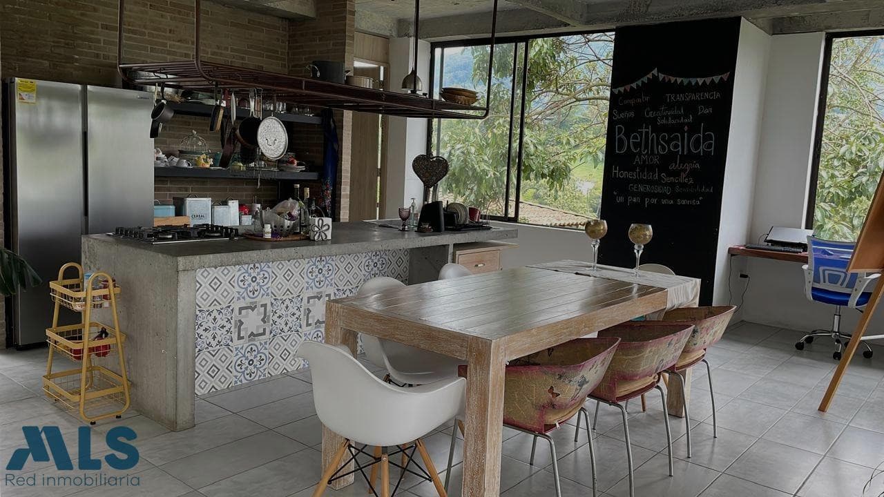 Casa en venta en La Tablaza, Aburra Sur, La Estrella — foto 1 de 13