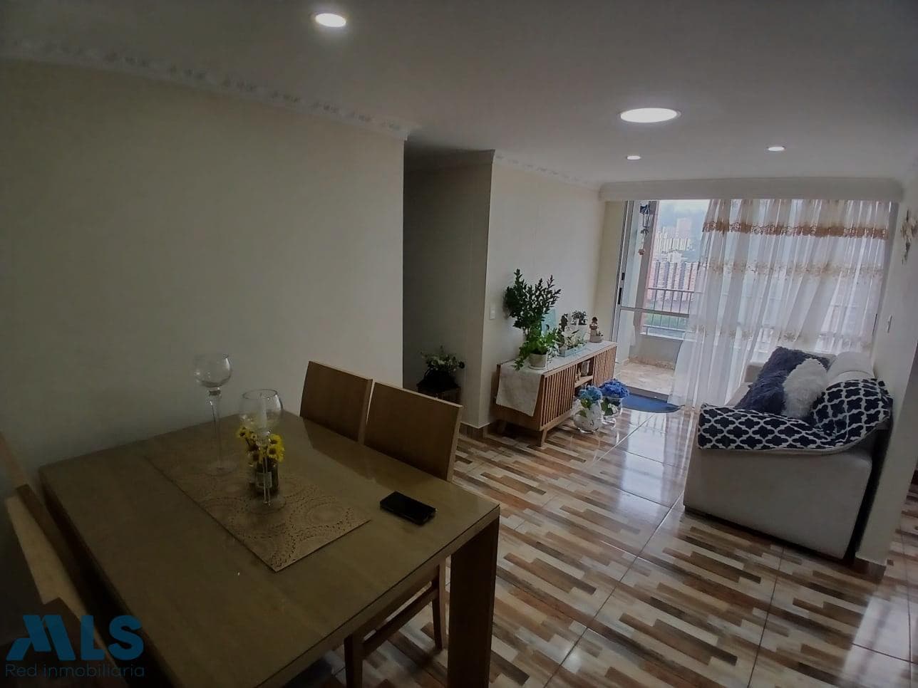 Apartamento en venta en Fontidueño, Norte, Bello — foto 1 de 15